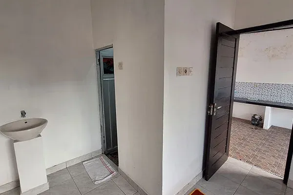 Dijual Cepat Rumah Siap Huni Full Finishing Dekat Lovina - 4