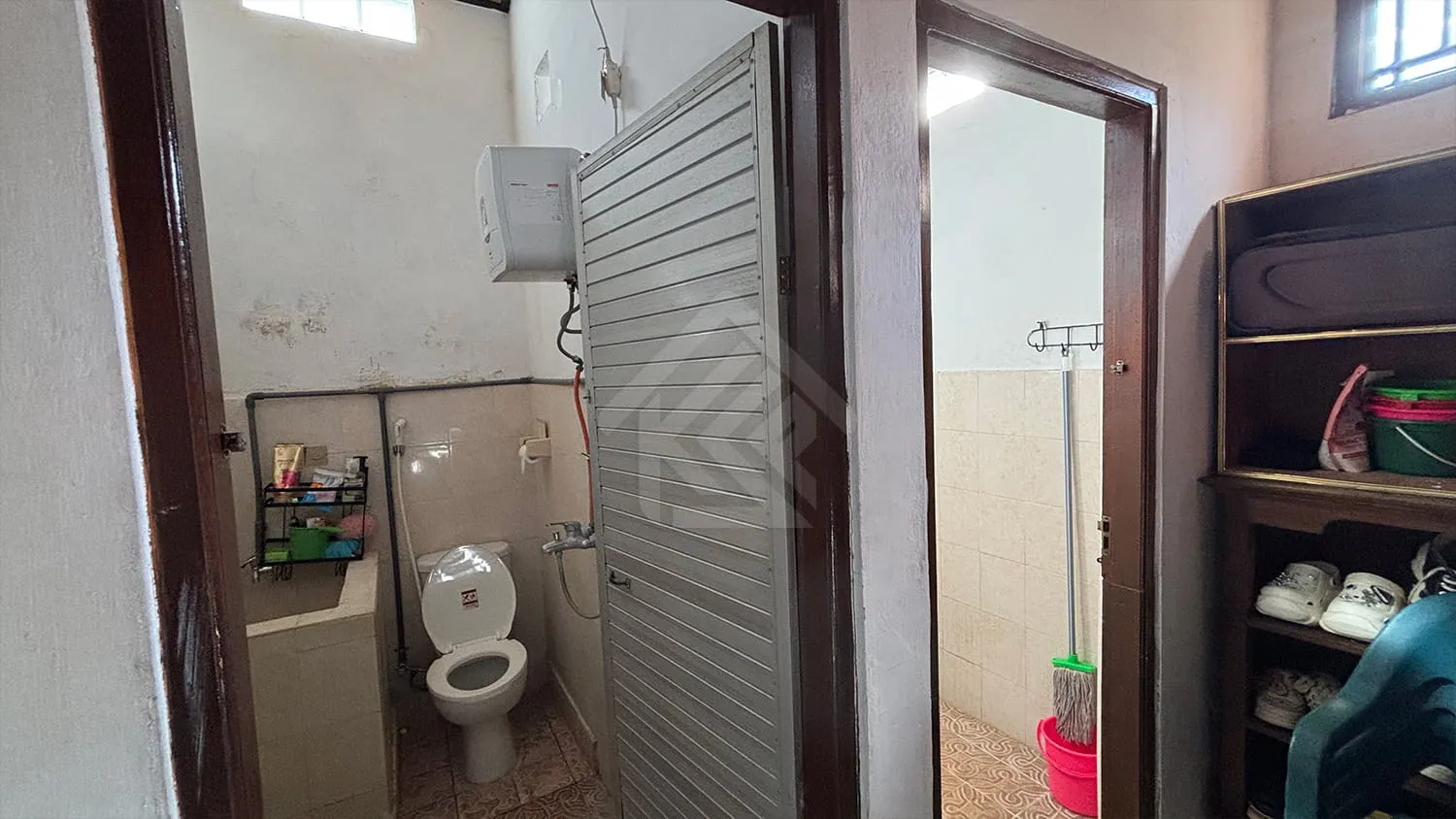 Dijual Rumah di Pulau Samosir Penarukan - 6