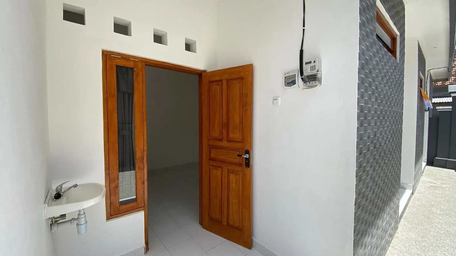 Dijual Rumah Kost Baru di Banyuning - 4