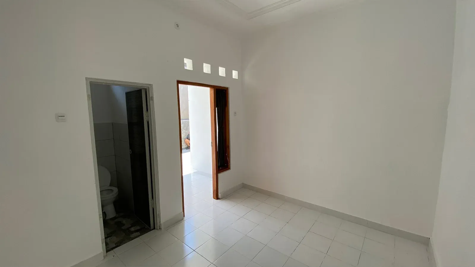 Dijual Rumah Kost Baru di Banyuning - 6